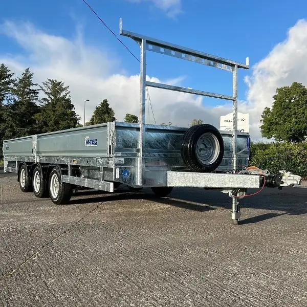 M-Tec Trailer